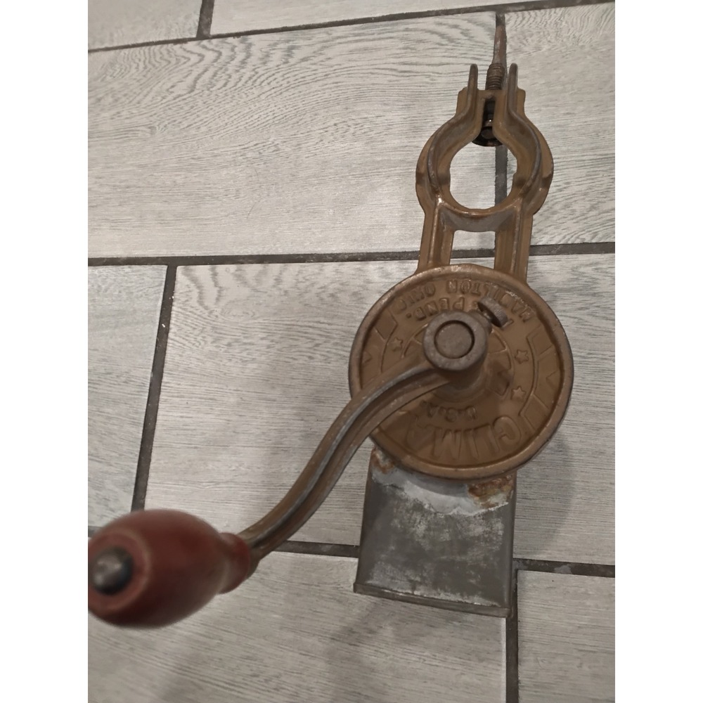 Antique Climax Food Grater Nut Grinder Cast Iron Hand Crank Table Mount Hamilton